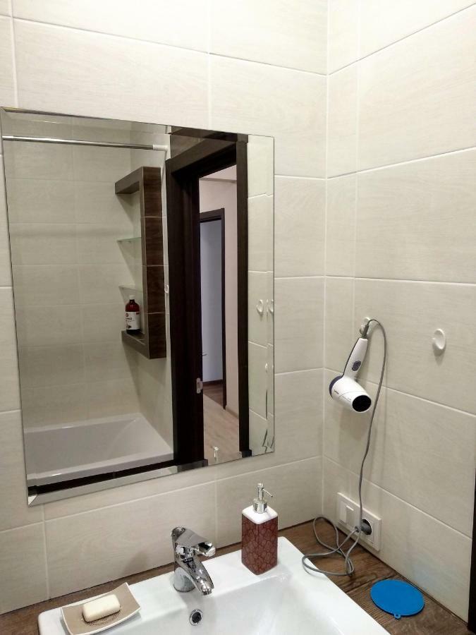 Апартаменти Двокімнатні В Центрі Міста На Ерусалимці Поруч З Фонтаном Рошен Вінниця Екстер'єр фото